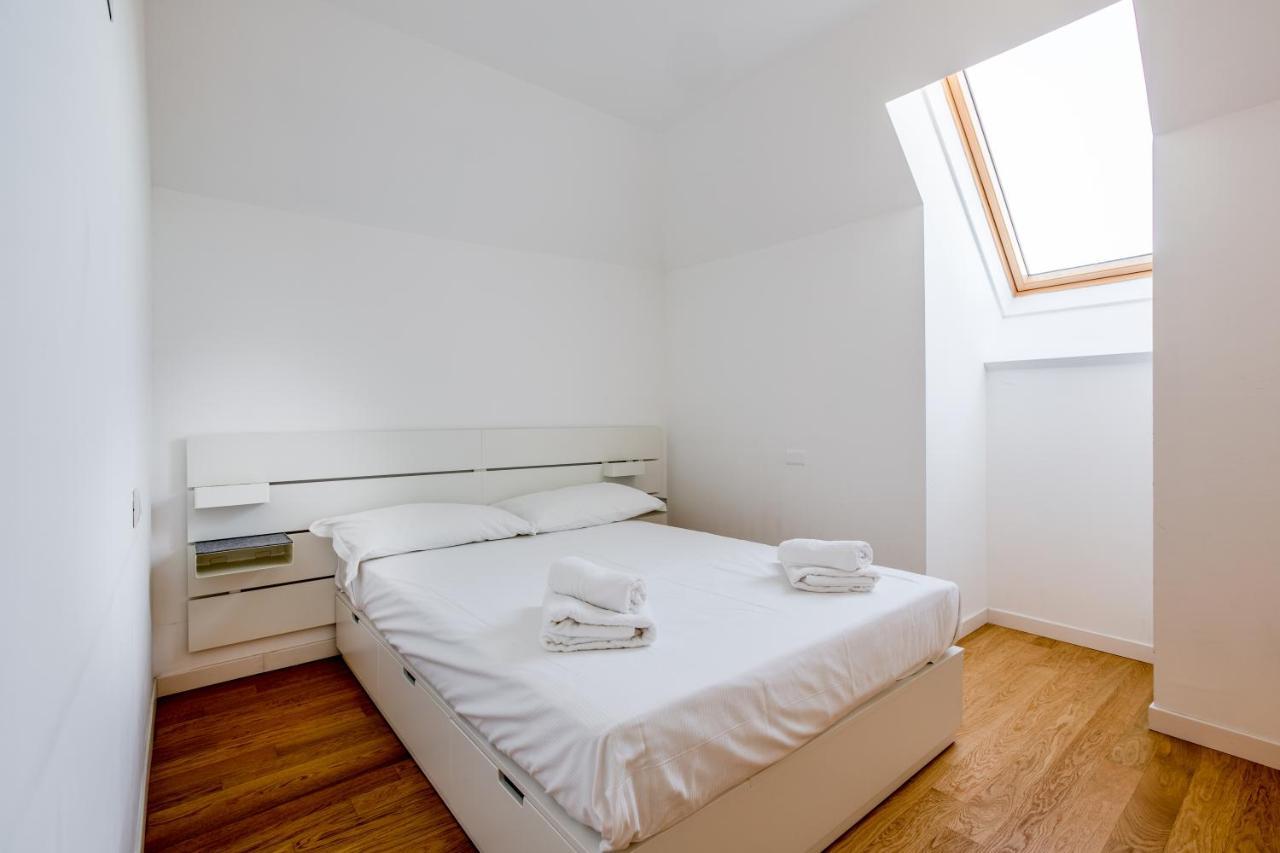 Modern Apt With Terrace, Wifi & Ac 밀라노 외부 사진